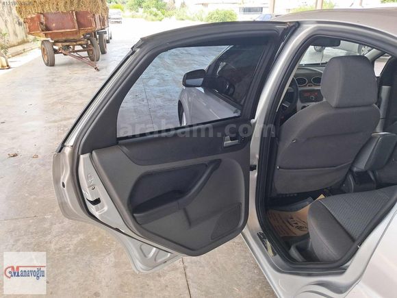 2008 MODEL FORD FOCUS 1.6 110HP DEĞİŞENSİZ 2.5 PARÇA BOYA