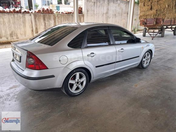 2008 MODEL FORD FOCUS 1.6 110HP DEĞİŞENSİZ 2.5 PARÇA BOYA