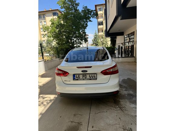 İlk sahibinden hatasız boyasız focus
