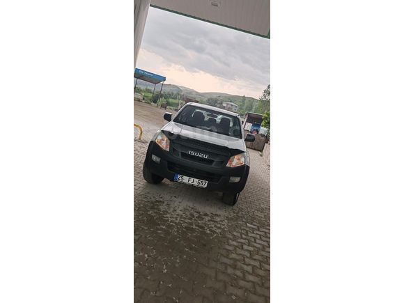 Sahibinden Isuzu D-Max 2.5 4x4 2017 Model