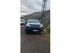 Sahibinden Isuzu D-Max 2.5 4x4 2017 Model