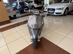Baron'dan 2023 lambretta x 300 hatasız boyasız çiziksiz 6.001 km