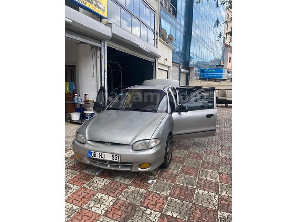Sahibinden Hyundai Accent 1.5 GLS 1999 Model 