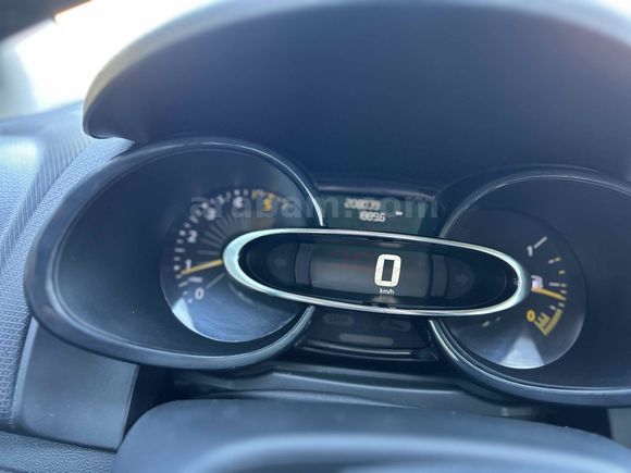 Sahibinden Renault Clio 1.5 dCi Touch 2016 Model  208.000 km Beyaz