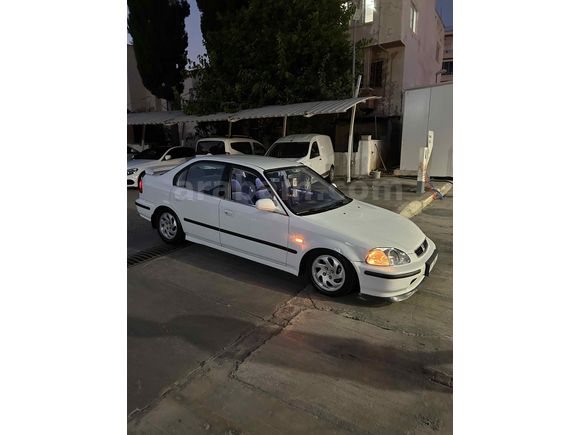 Sahibinden Honda Civic 1.4 i S 1998 Model 