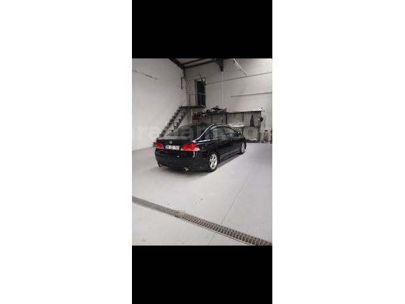 Sahibinden Honda Civic 1.6 Premium 2008 Model  357.000 km Siyah