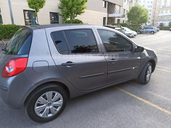 Avukattan satılık firsat araci Renault Clio 1.2 Authentique 2007 Model