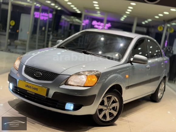 Kia Rio 1.5 CRDI 110 Hp Temiz Aile Aracı