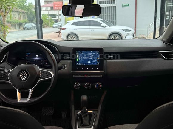 UYSAL OTOMOTİV 2023 RENAULT CLİO 1.0TCE EVOLUTİON+GSR