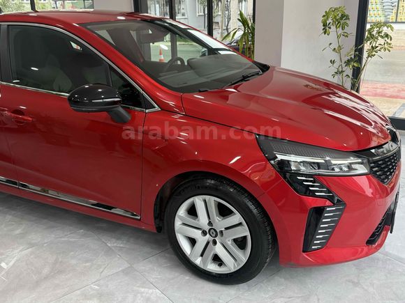 UYSAL OTOMOTİV 2023 RENAULT CLİO 1.0TCE EVOLUTİON+GSR
