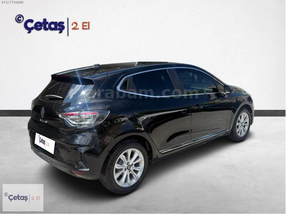 ÇETAŞ RENAULT MAHMUTBEY'DEN 2025 CLİO SİYAH ÇELİK JANT 15.000KM