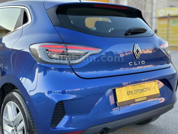 EFE'de BOYASIZ 2025 OTOMATİK VİTES GÜVENLK PAKET+GERİ GÖRÜŞ CLİO