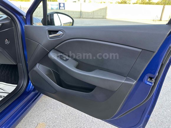 EFE'de BOYASIZ 2025 OTOMATİK VİTES GÜVENLK PAKET+GERİ GÖRÜŞ CLİO