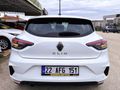 BOYASIZ 2024 32,928 KMDE CLİO 1,0 TCE EVOLUTİON X-TRONİC GSR2