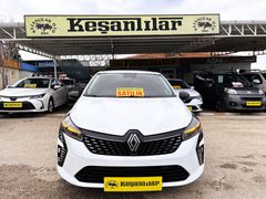 BOYASIZ 2024 32,928 KMDE CLİO 1,0 TCE EVOLUTİON X-TRONİC GSR2