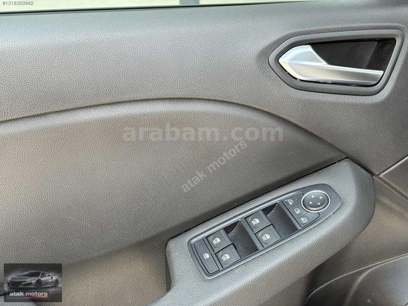 ATAK MOTORS'DAN 2025 CLIO EVOLUTION X-TRONIC 18.000 KM'DE