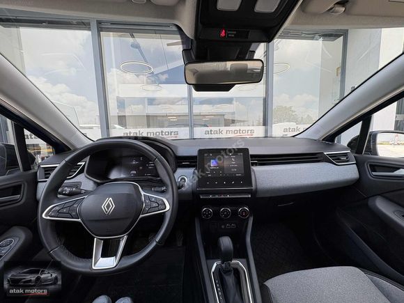 ATAK MOTORS'DAN 2025 CLIO EVOLUTION X-TRONIC 18.000 KM'DE