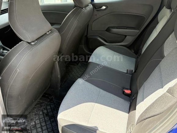 ATAK MOTORS'DAN 2025 CLIO EVOLUTION X-TRONIC 18.000 KM'DE