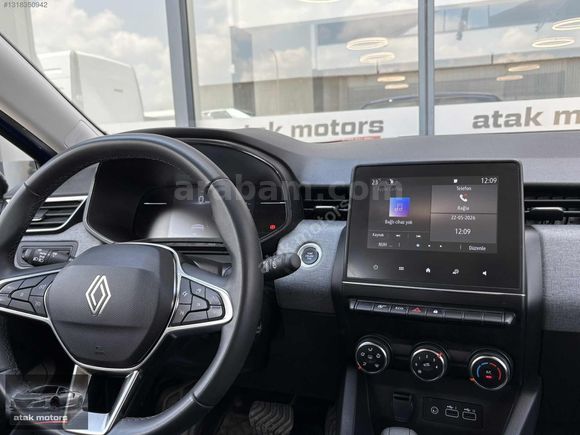 ATAK MOTORS'DAN 2025 CLIO EVOLUTION X-TRONIC 18.000 KM'DE