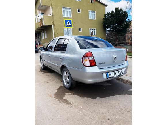 RENAULT SYMBOL EXTREME FULL.    2008 MODEL 217,000KM