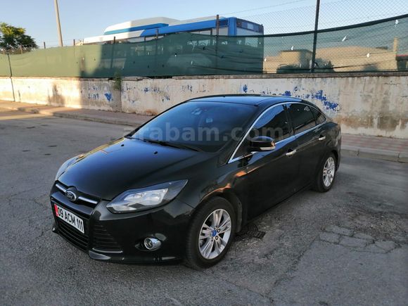 Sahibinden Ford Focus 1.6 TDCi Style 2012 Model  313.000 km Siyah