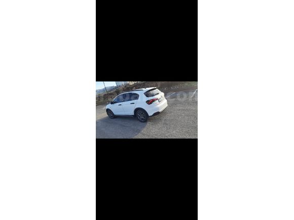 Sahibinden acil satılık Fiat Egea Cross 1.4 Fire Urban 2022 Model