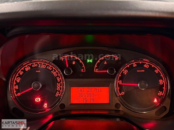 FIAT BAYİSİ KARTAŞ A.Ş'DEN 2015 LİNEA 1.3 M-JET ACTİVE PLUS