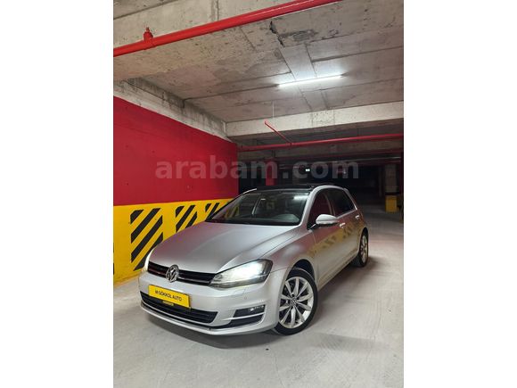 Volkswagen Golf 1.6 TDi BlueMotion Highline 2015 Model