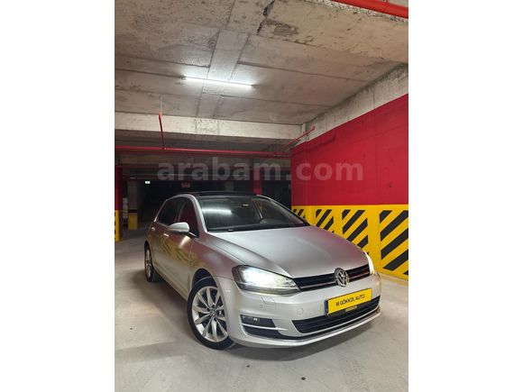 Volkswagen Golf 1.6 TDi BlueMotion Highline 2015 Model