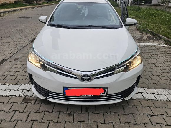 Sahibinden Toyota Corolla 1.4 D-4D Touch 2016 Model  91.000 km Beyaz