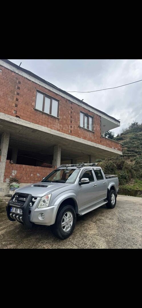 Sahibinden Isuzu D-Max 2.5 4x2 2011 Model 2
