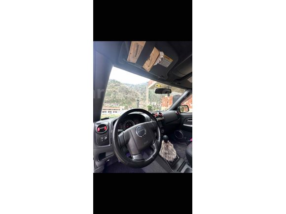 Sahibinden Isuzu D-Max 2.5 4x2 2011 Model 