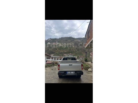 Sahibinden Isuzu D-Max 2.5 4x2 2011 Model 
