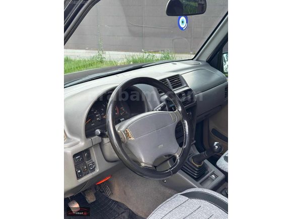 AUTO KİBAR-2000 MODEL SUZİKİ VİTARA 1.6JLX 4*4 MANUEL