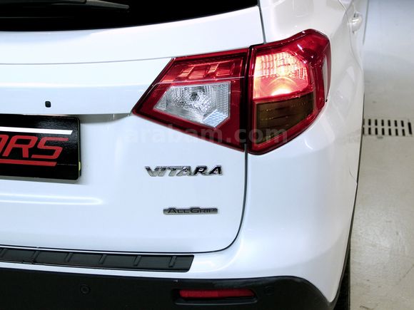2017 SUZUKI VITARA 1.6 GLX 4X4 KEYLESS ACC GERİ GÖRÜŞ CAM TAVAN