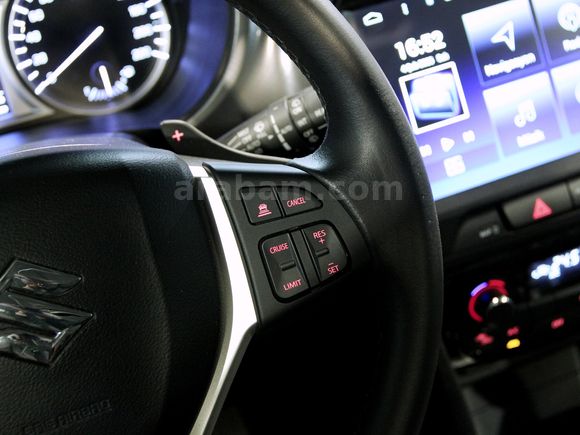 2017 SUZUKI VITARA 1.6 GLX 4X4 KEYLESS ACC GERİ GÖRÜŞ CAM TAVAN