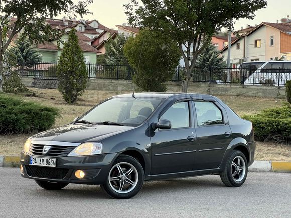 Sahibinden Dacia Logan 1.5 dCi Black Line 2012 Model 