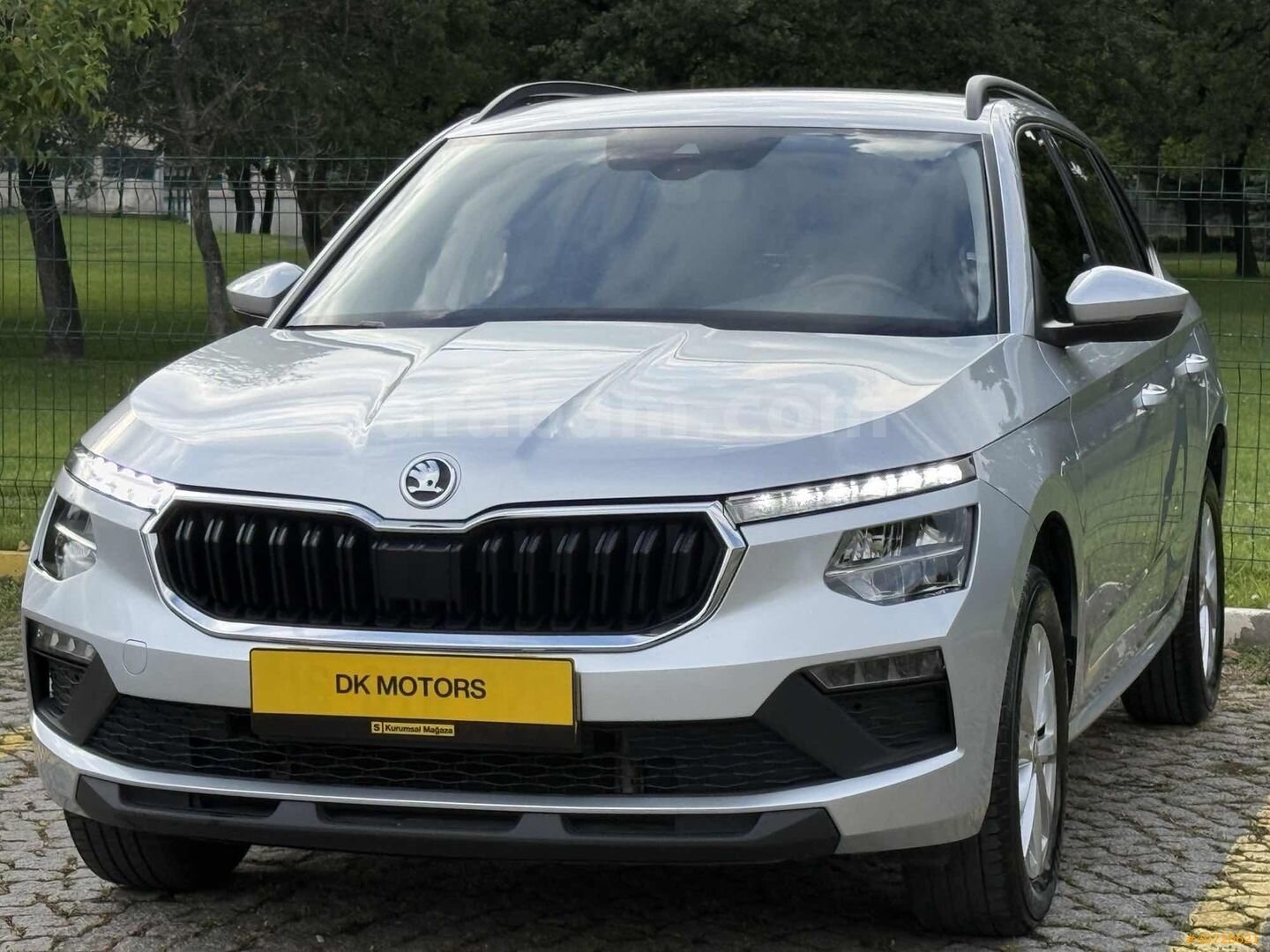 Galeriden Skoda Kamiq 1.0 TSI Elite 2024 Model Bursa 56.000 km Gri 3