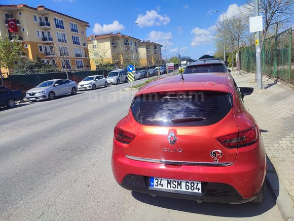 Sahibinden Renault Clio 1.2 Icon 2014 Model  137.000 km Kırmızı