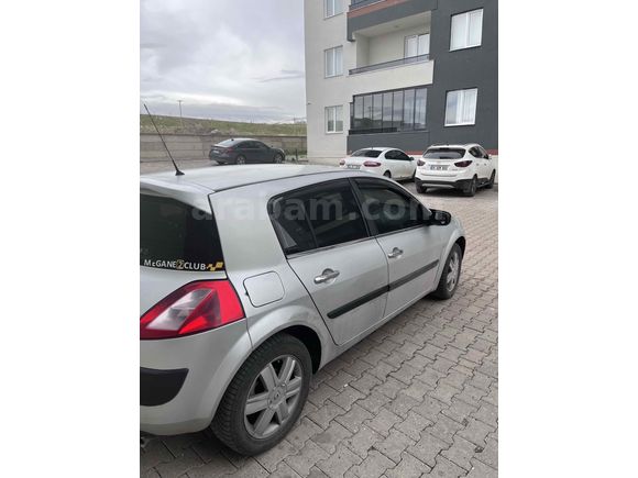 Sahibinden Renault Megane 1.4 Alize 2006 Model 