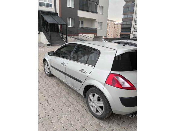 Sahibinden Renault Megane 1.4 Alize 2006 Model 