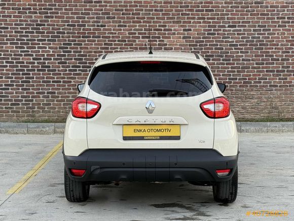 ENKA OTOMOTİV'DEN / 1.2 TCE 120 HP CAPTUR TABLET EKRAN