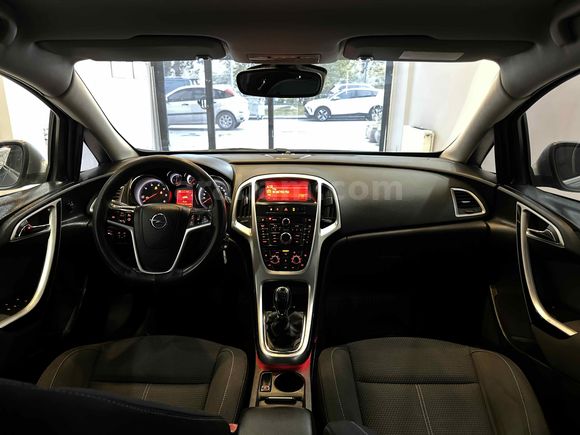 Galeriden Opel Astra 1.6 CDTI Sport 2014 Model Ankara