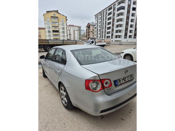 Sahibinden Volkswagen Jetta 1.6 Midline 2006 Model
