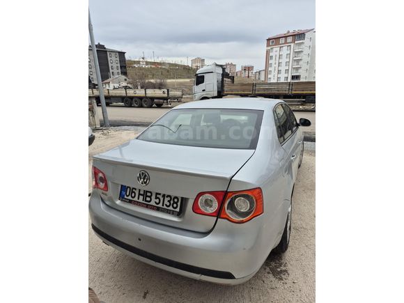 Sahibinden Volkswagen Jetta 1.6 Midline 2006 Model