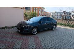 Öğretmenden Temiz Megane İCON( EN DOLU PAKET) Dizel Otomatik