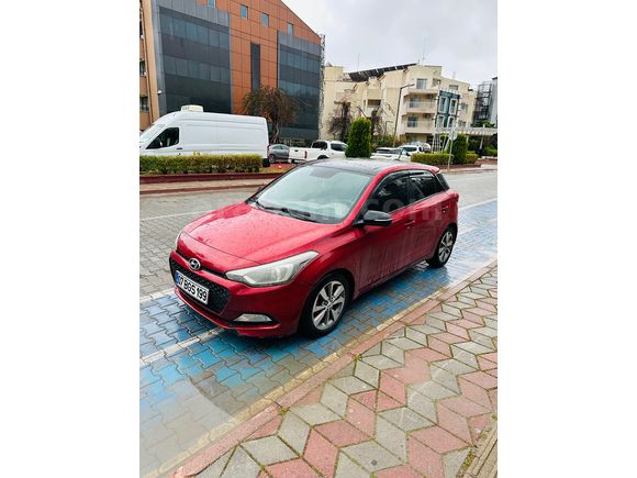 Sahibinden Hyundai i20 1.4 CRDi Style 2016 Model 