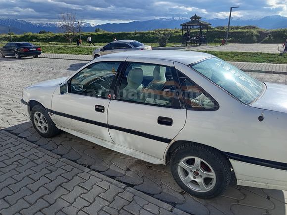 Sahibinden Opel Vectra 2.0 GL 1993 Model 