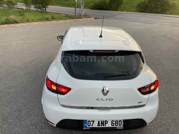 Boyasız yeni kasa clio joy