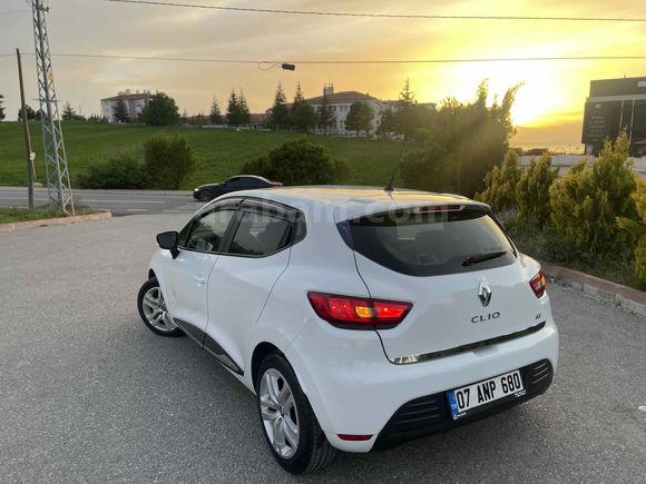 Boyasız yeni kasa clio joy